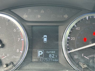 2015 Toyota Highlander LE V6