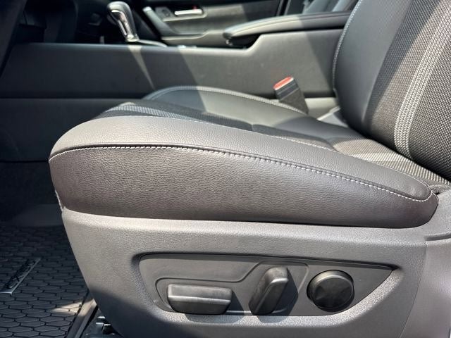 2025 Mazda Mazda CX-50 2.5 S Preferred AWD