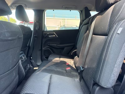 2022 Mitsubishi Outlander ES