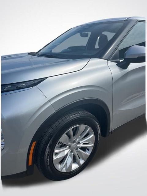 2025 Mitsubishi Outlander ES