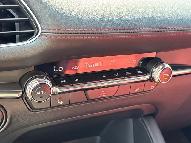 2026 Mazda Mazda3 Hatchback 2.5 S Carbon Edition AWD