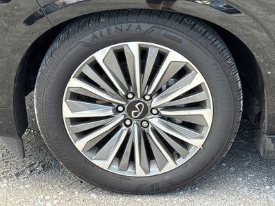 2025 INFINITI QX80 SENSORY