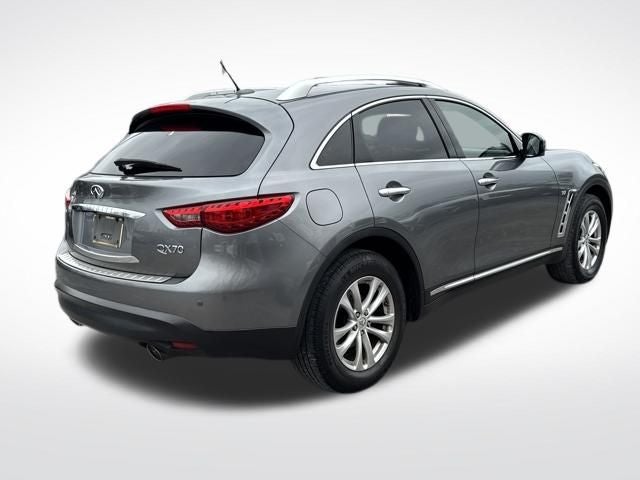 2014 INFINITI QX70 Base