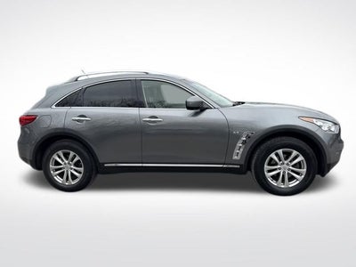 2014 INFINITI QX70 Base