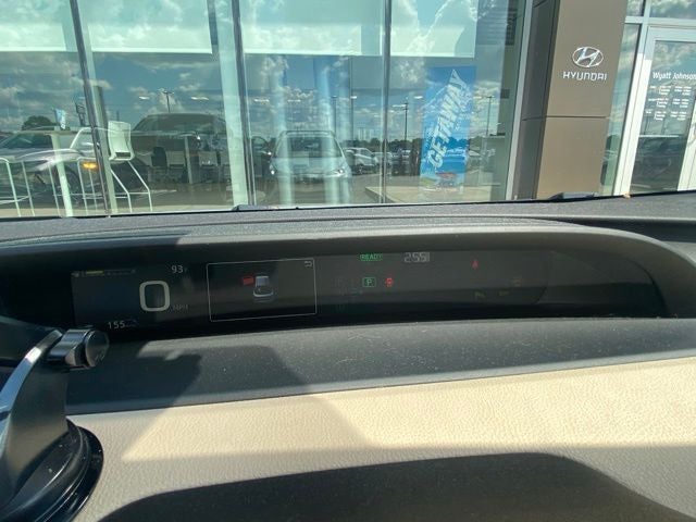 2020 Toyota Prius XLE