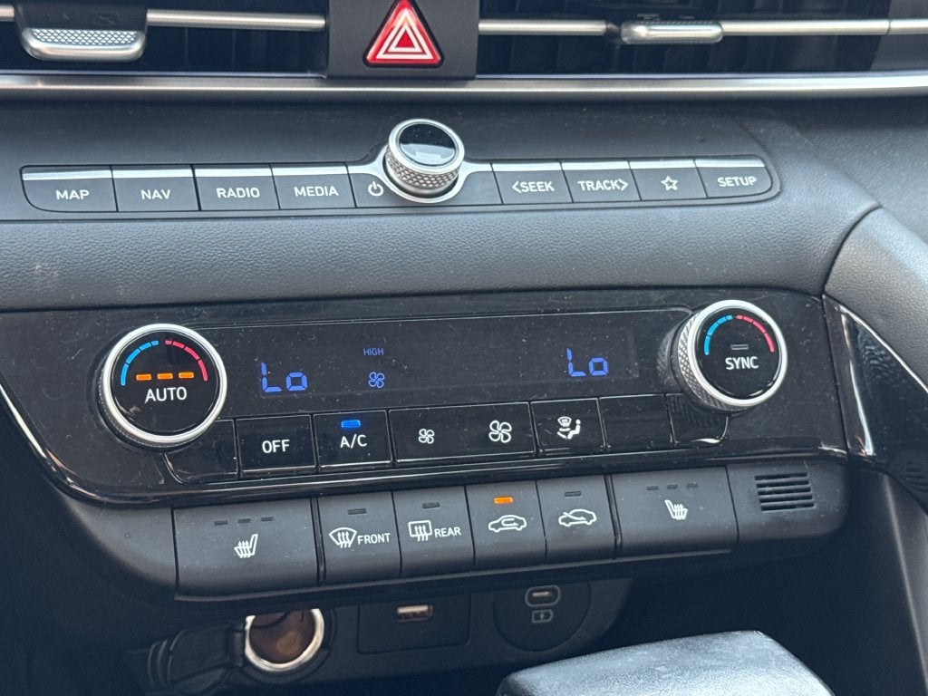 2024 Hyundai Elantra Limited