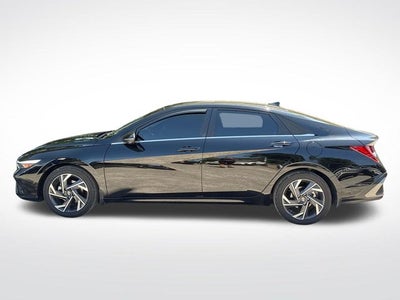 2024 Hyundai Elantra Limited