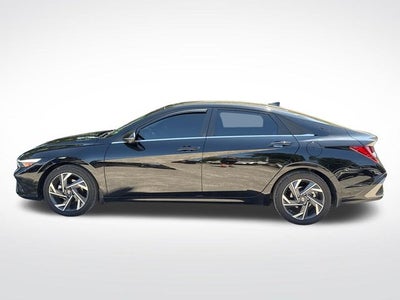 2024 Hyundai Elantra Limited