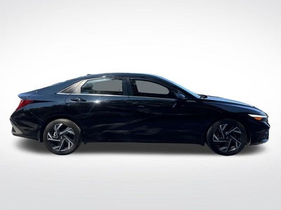 2024 Hyundai Elantra Limited