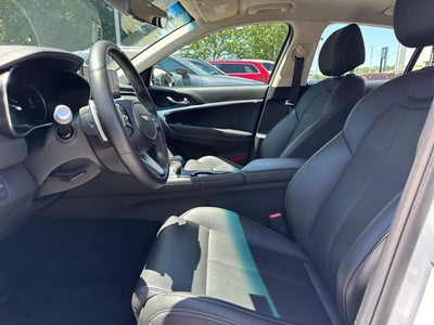 2025 Genesis G70 2.5T