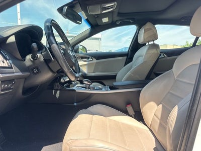 2019 Kia Stinger GT2