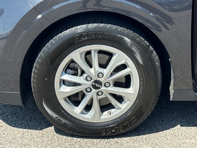 2022 Kia Carnival LXS