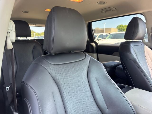 2022 Kia Carnival LXS