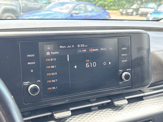 2023 Kia Carnival LX Seat Package