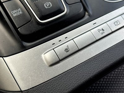 2023 Kia Carnival LX Seat Package