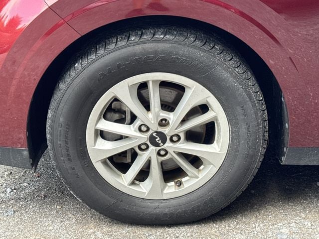 2023 Kia Carnival LX Seat Package