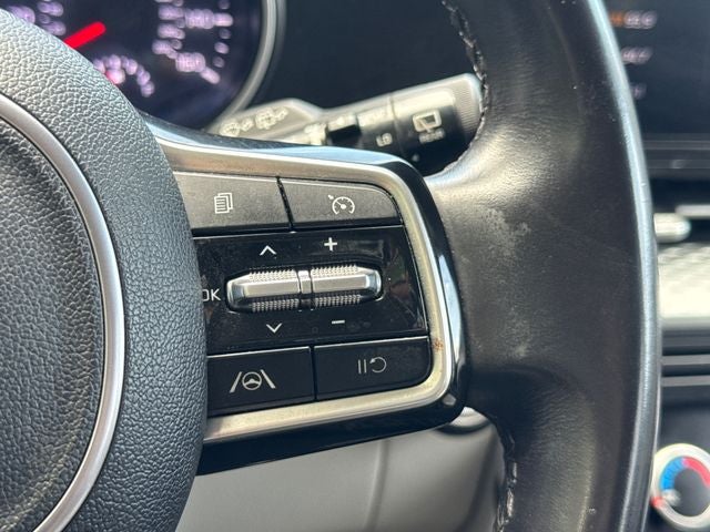 2023 Kia Carnival LX Seat Package