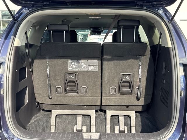 2023 Kia Carnival LX