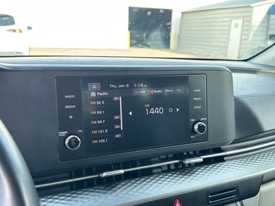 2023 Kia Carnival LX