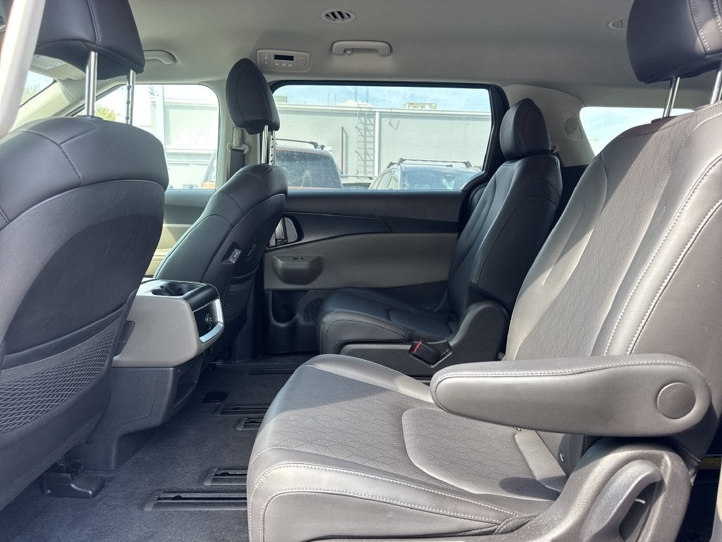 2026 Kia Carnival Hybrid LXS