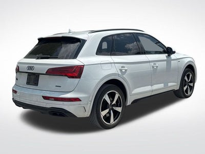 2023 Audi Q5 45 S line Prestige quattro