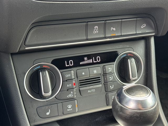 2017 Audi Q3 2.0T Premium Plus
