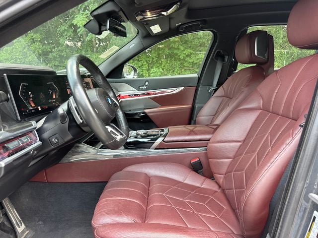 2023 BMW 7 Series 760i xDrive