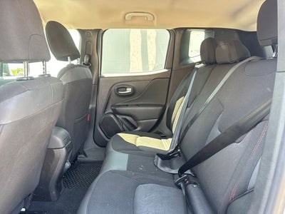 2023 Jeep Renegade Trailhawk