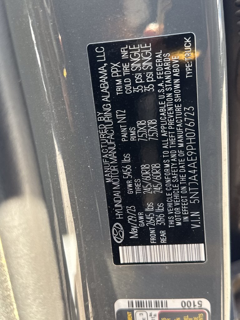 2023 Hyundai Santa Cruz SE