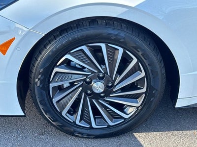 2023 Hyundai Sonata Hybrid Limited