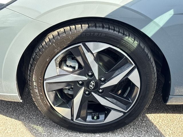 2022 Hyundai Elantra Hybrid Limited