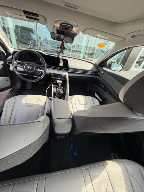 2024 Hyundai Elantra Hybrid Limited