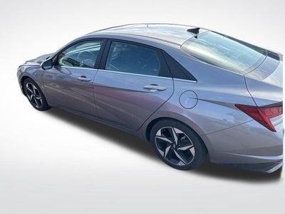 2022 Hyundai Elantra Limited