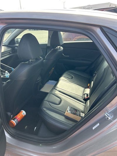 2022 Hyundai Elantra Limited